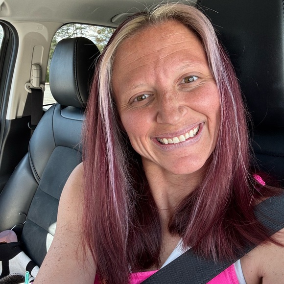 Meet your Posher, Sammi - Picture 1 of 1